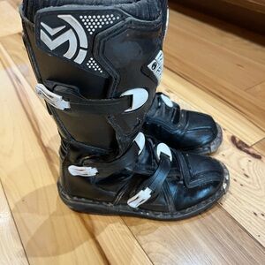 Dirt bike Boots ( moose racing) motor cross boots
